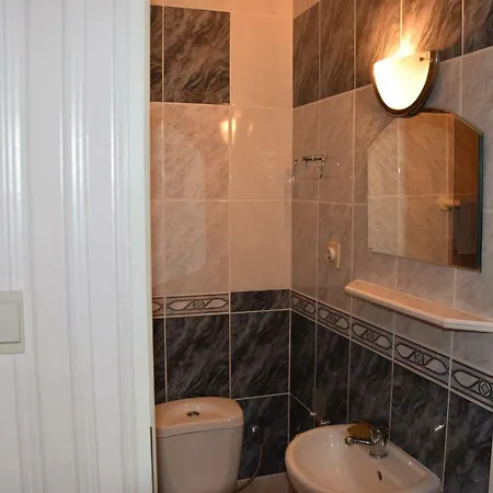 Victoria Kwatera prywatna *