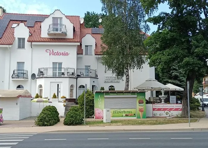 Victoria *
